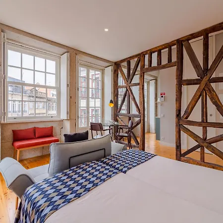 Pretty With Modern Comforts *