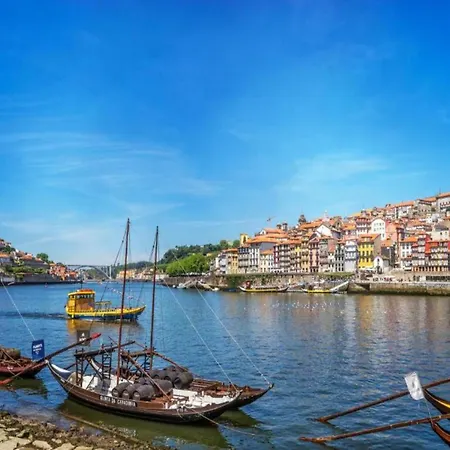 Lägenhet Pretty With Modern Comforts Oporto