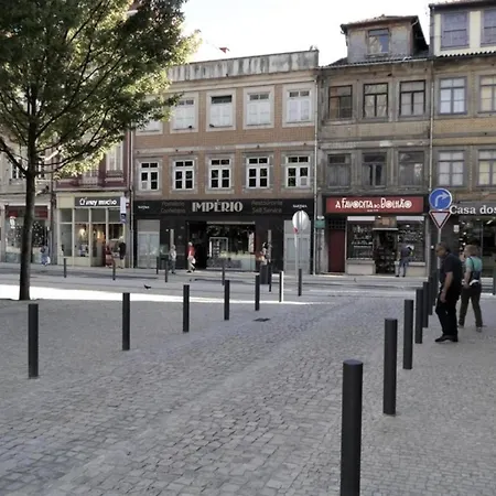 Pretty With Modern Comforts Oporto