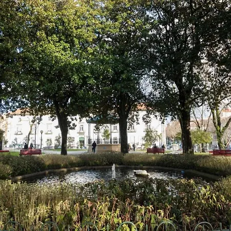 Pretty With Modern Comforts Lägenhet *